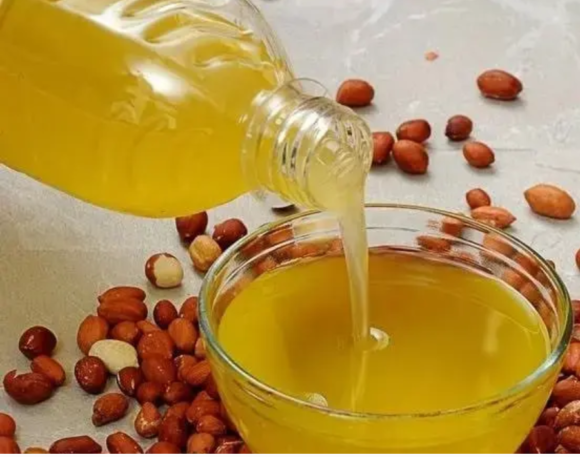 GROUND NUT OIL(పల్లి నూనె)